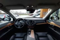 Volvo XC90 din 2021 cu 49.950 km - oferta VOL125790 - foto 13