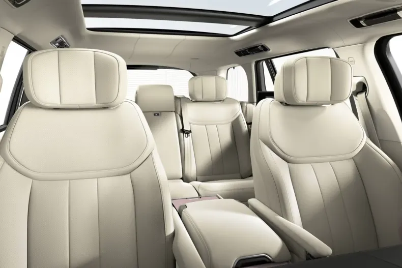 Land Rover Range Rover din 2024 cu 50 km - oferta LAN125794 - foto 6