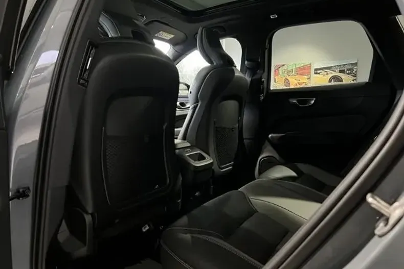 Volvo XC60 din 2023 cu 29.187 km - oferta VOL125795 - foto 16
