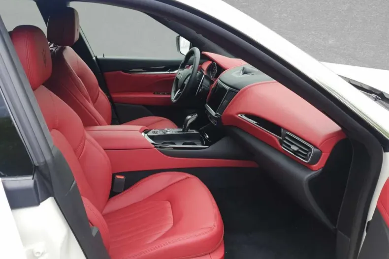 Maserati Levante din 2021 cu 35.000 km - oferta MAS125799 - foto 3