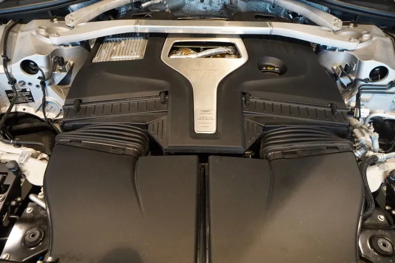 Aston Martin DBX din 2022 cu 36.500 km - oferta AST125800 - foto 19