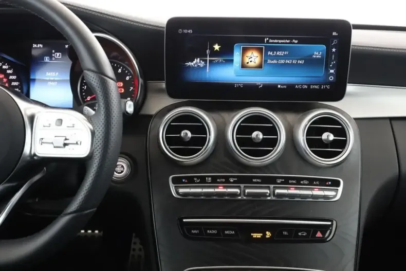 Mercedes-Benz C 180 din 2023 cu 15.460 km - oferta MER125811 - foto 4