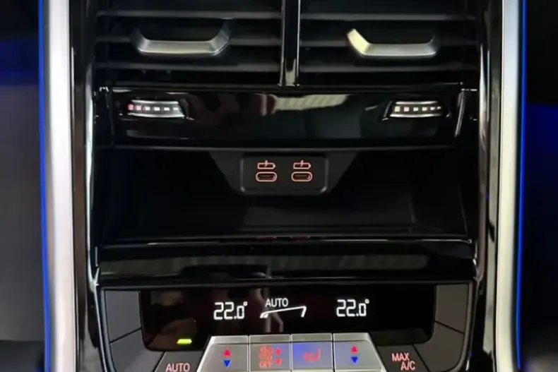 BMW 840 din 2023 cu 12.260 km - oferta BMW125817 - foto 26