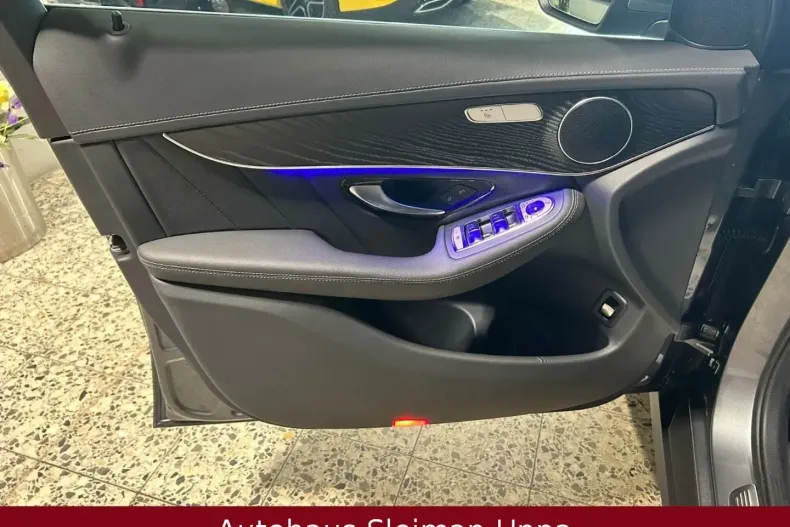 Mercedes-Benz GLC 43 AMG din 2021 cu 18.900 km - oferta MER125819 - foto 19