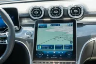 Mercedes-Benz C 300 din 2023 cu 20.600 km - oferta MER125821 - foto 14