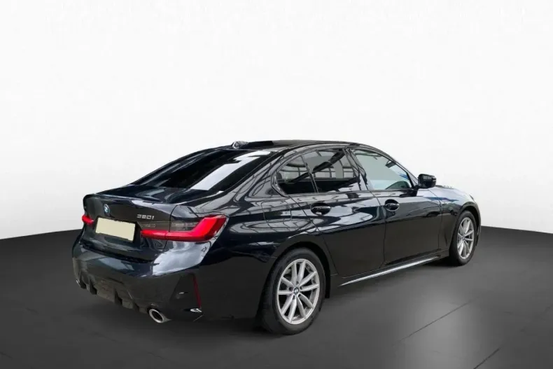 BMW 320 din 2023 cu 25.550 km - oferta BMW125822 - foto 4