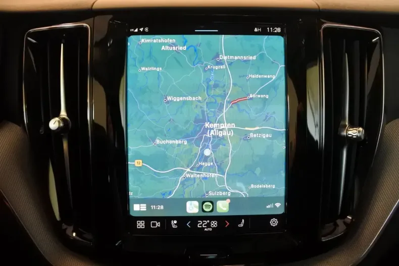 Volvo XC60 din 2023 cu 8.300 km - oferta VOL125829 - foto 13