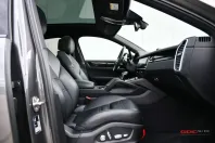 Porsche Cayenne din 2020 cu 73.450 km - oferta POR125836 - foto 8