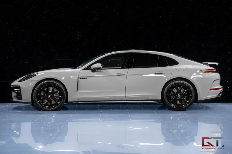 Porsche Panamera din 2024 cu 10 km - oferta POR125837 - foto 3