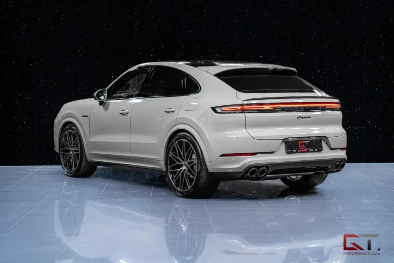 Porsche Cayenne din 2024 cu 10 km - oferta POR125838 - foto 4