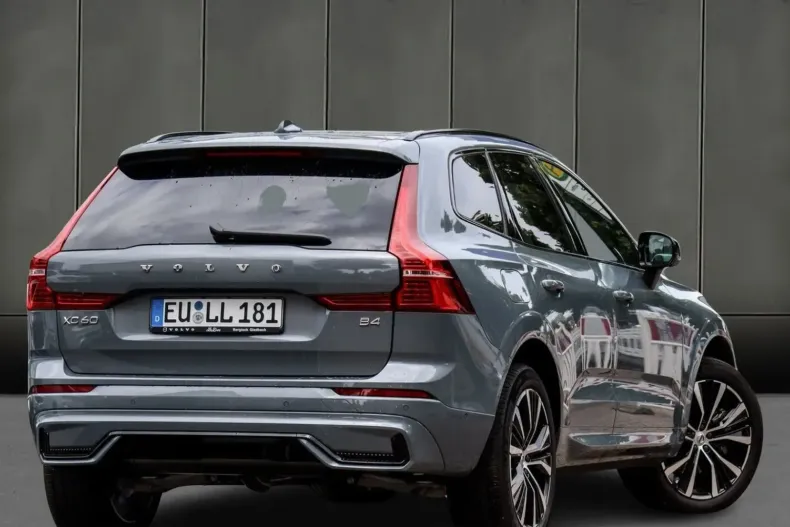 Volvo XC60 din 2023 cu 5.300 km - oferta VOL125839 - foto 2