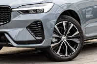 Volvo XC60 din 2023 cu 5.300 km - oferta VOL125839 - foto 3