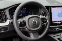 Volvo XC60 din 2023 cu 5.300 km - oferta VOL125839 - foto 4