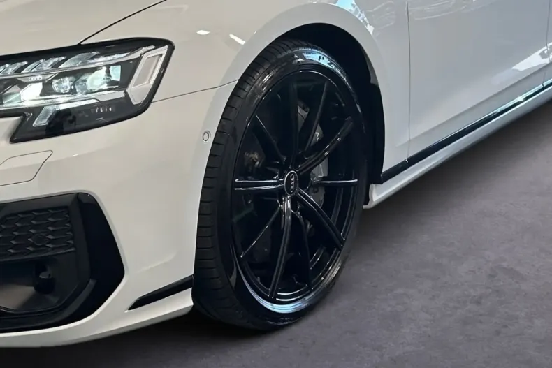 Audi S8 din 2023 cu 4.900 km - oferta AUD125840 - foto 10