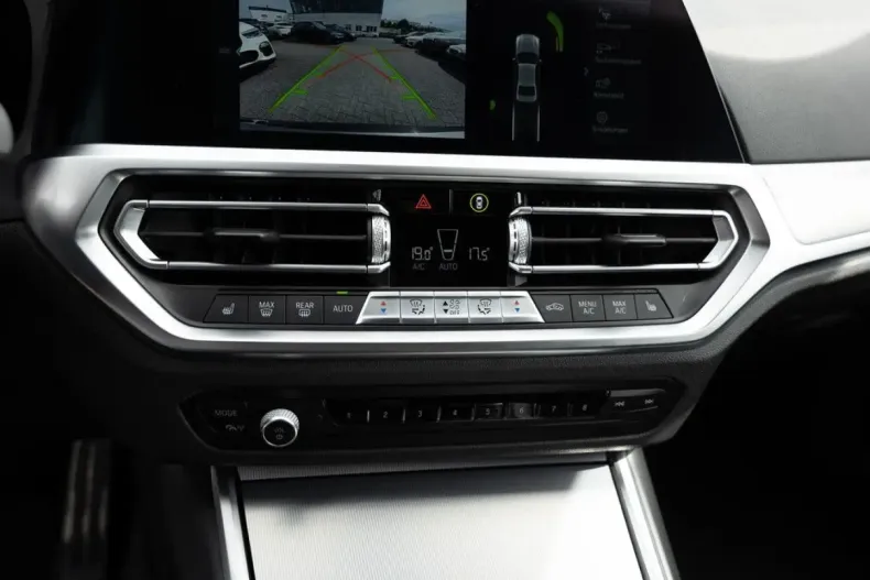 BMW 330 din 2020 cu 62.150 km - oferta BMW125841 - foto 15