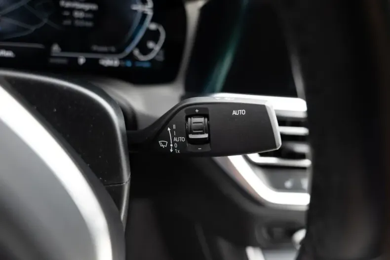 BMW 330 din 2020 cu 62.150 km - oferta BMW125841 - foto 18