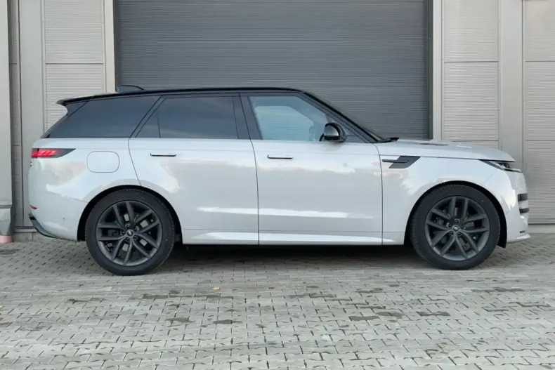 Land Rover Range Rover Sport din 2023 cu 29.900 km - oferta LAN125843 - foto 5