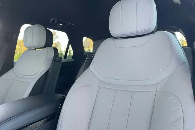 Land Rover Range Rover Sport din 2023 cu 29.900 km - oferta LAN125843 - foto 10