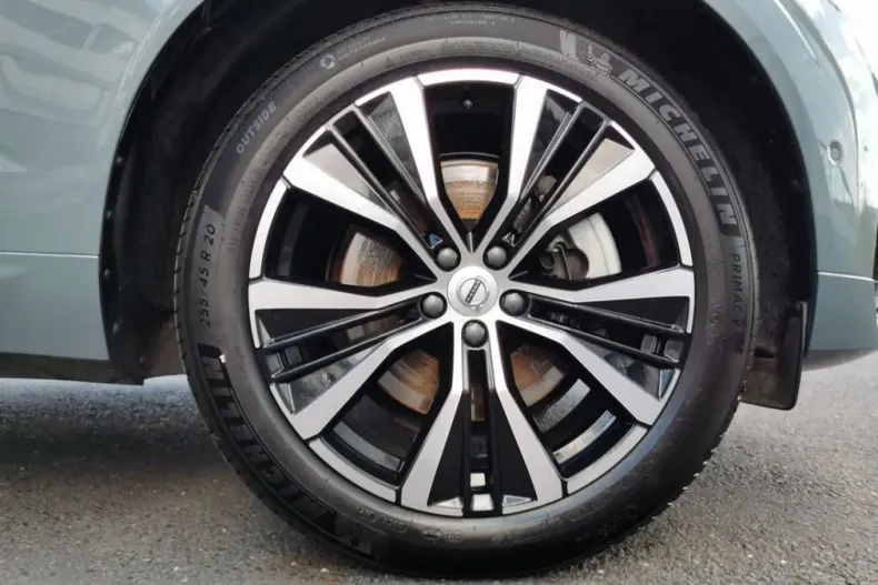 Volvo XC60 din 2023 cu 26.400 km - oferta VOL125844 - foto 6