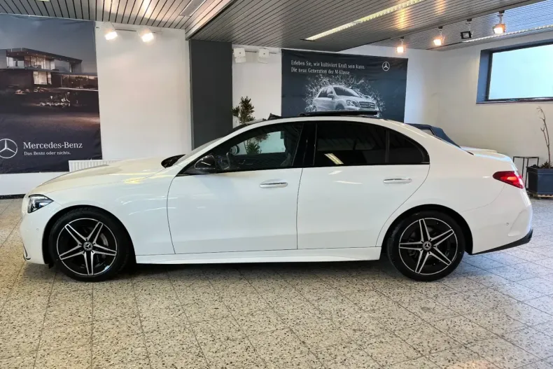 Mercedes-Benz C 300 din 2022 cu 10.400 km - oferta MER125845 - foto 7