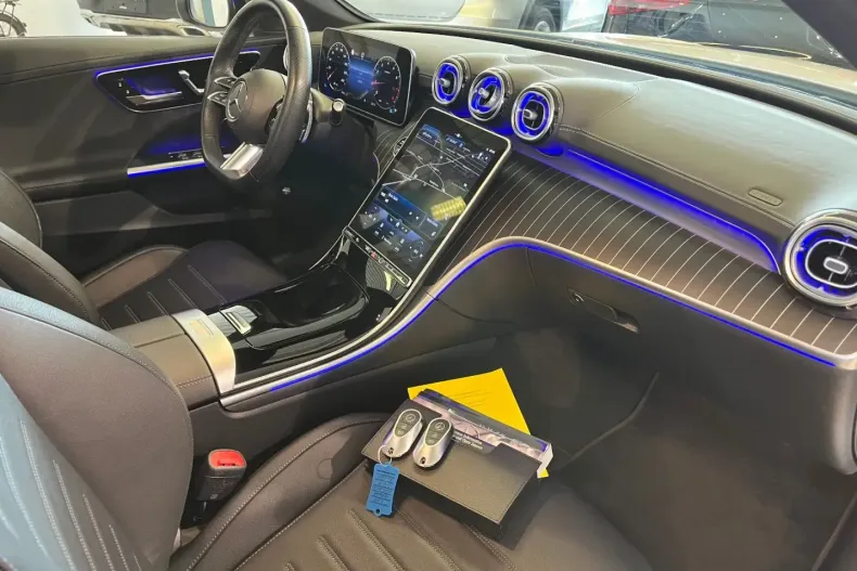 Mercedes-Benz C 300 din 2022 cu 10.400 km - oferta MER125845 - foto 11