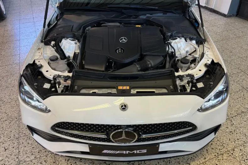 Mercedes-Benz C 300 din 2022 cu 10.400 km - oferta MER125845 - foto 20