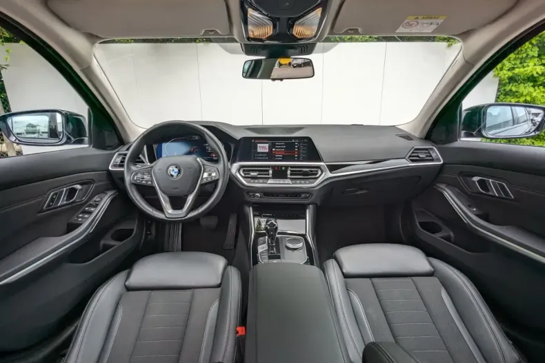 BMW 320 din 2021 cu 82.943 km - oferta BMW125847 - foto 8