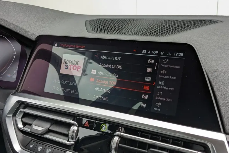 BMW 320 din 2021 cu 82.943 km - oferta BMW125847 - foto 16