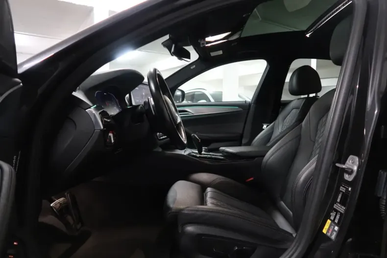 BMW 530 din 2021 cu 72.700 km - oferta BMW125850 - foto 12