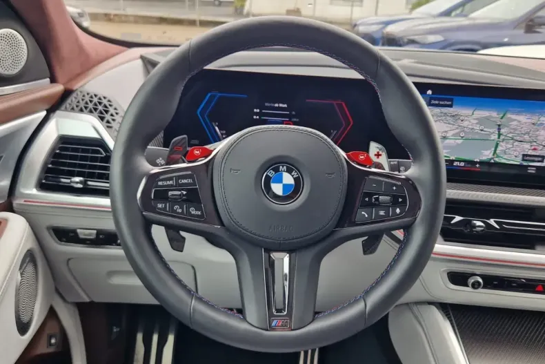 BMW XM din 2023 cu 5.926 km - oferta BMW125858 - foto 11