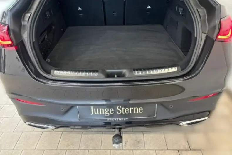 Mercedes-Benz GLC 200 din 2023 cu 8.187 km - oferta MER125868 - foto 11