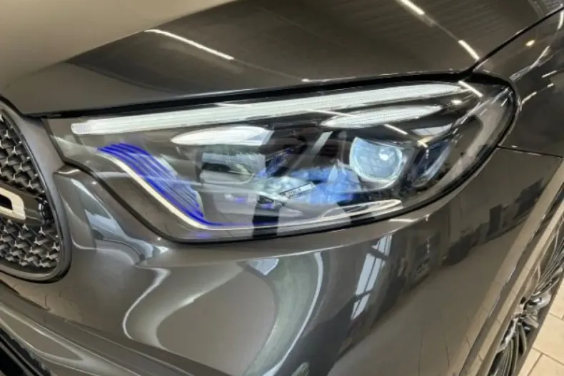 Mercedes-Benz GLC 200 din 2023 cu 8.187 km - oferta MER125868 - foto 12