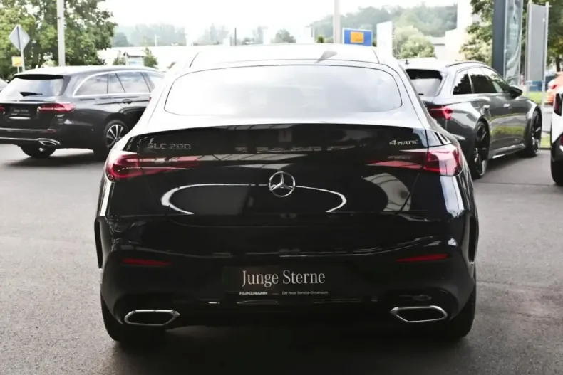 Mercedes-Benz GLC 200 din 2023 cu 8.150 km - oferta MER125869 - foto 4