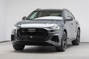 Audi Q8 din 2020 - oferta AUD125870