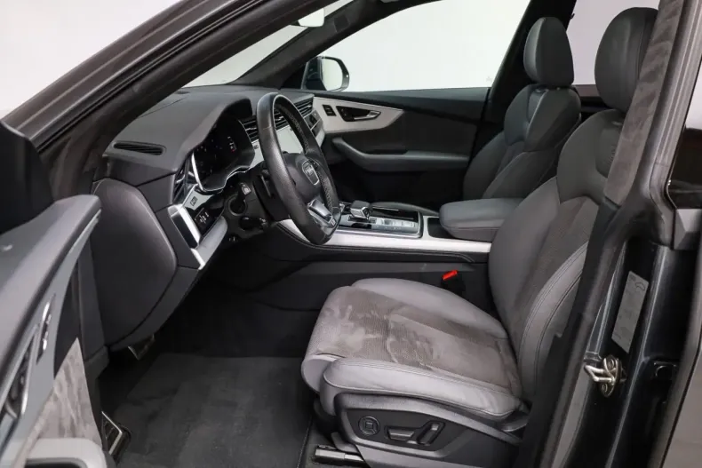 Audi Q8 din 2020 cu 88.600 km - oferta AUD125870 - foto 11