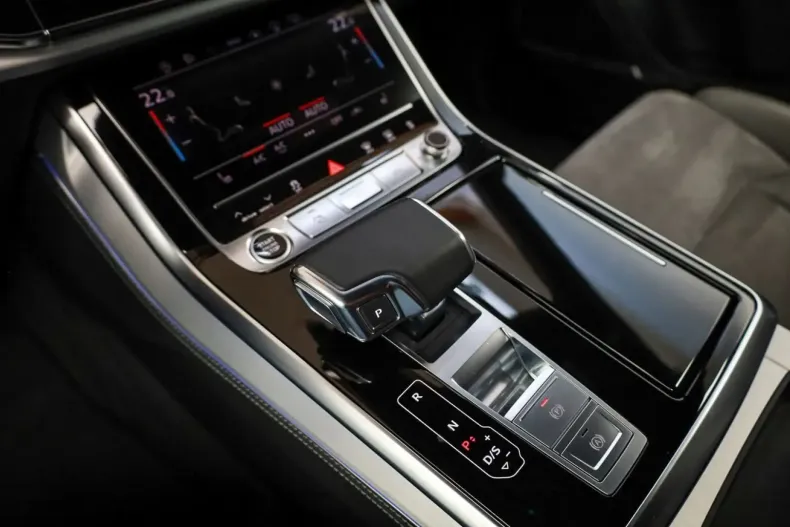 Audi Q8 din 2020 cu 88.600 km - oferta AUD125870 - foto 15