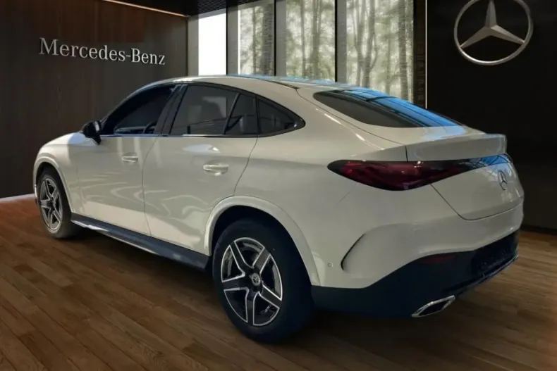 Mercedes-Benz GLC 220 din 2023 cu 13.397 km - oferta MER125871 - foto 4