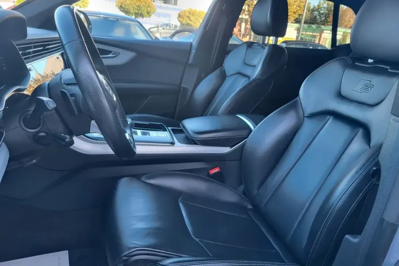 Audi Q8 din 2020 cu 89.000 km - oferta AUD125873 - foto 14