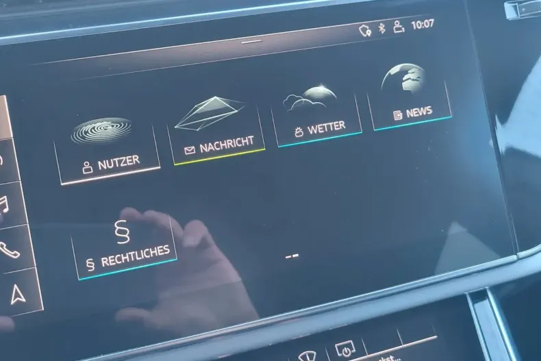 Audi Q8 din 2020 cu 89.000 km - oferta AUD125873 - foto 24