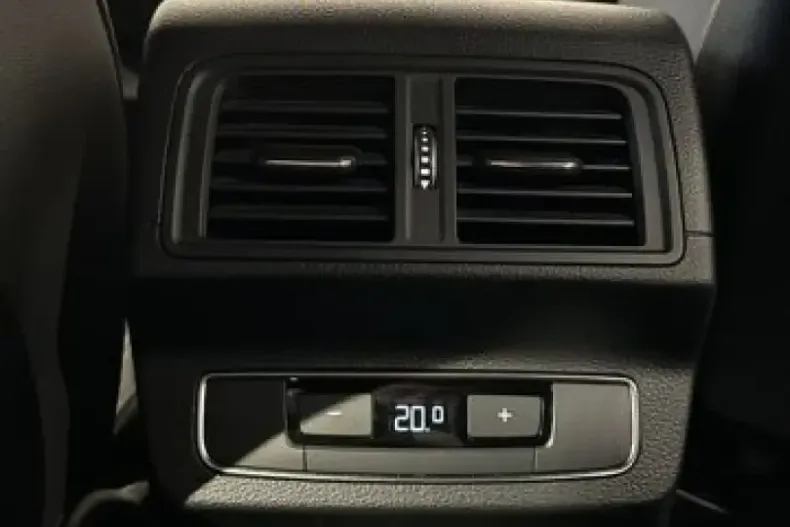 Audi Q5 din 2021 cu 66.600 km - oferta AUD125876 - foto 22