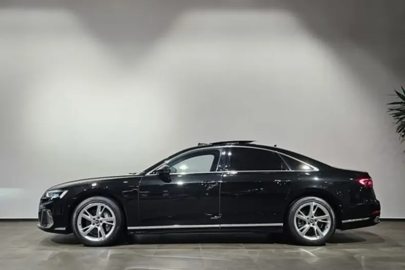 Audi A8 din 2023 cu 27.610 km - oferta AUD125877 - foto 6