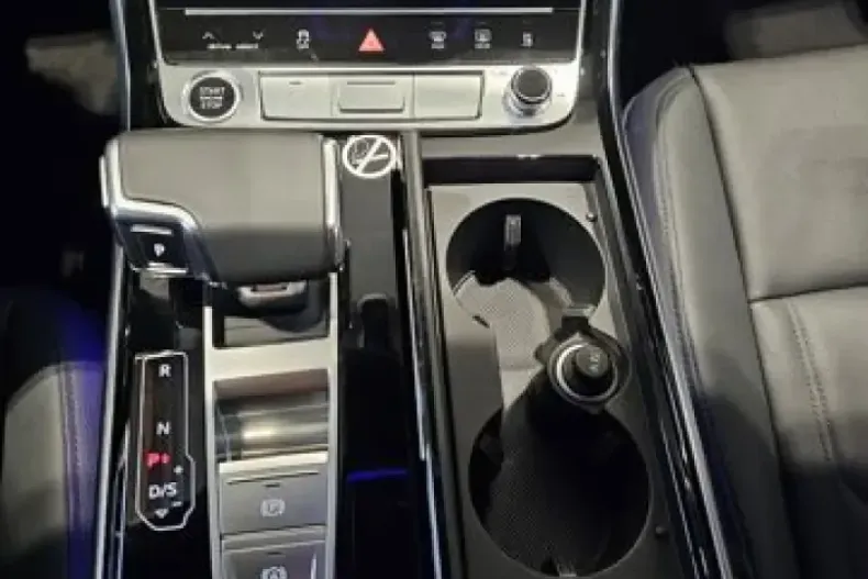 Audi A8 din 2023 cu 27.610 km - oferta AUD125877 - foto 17