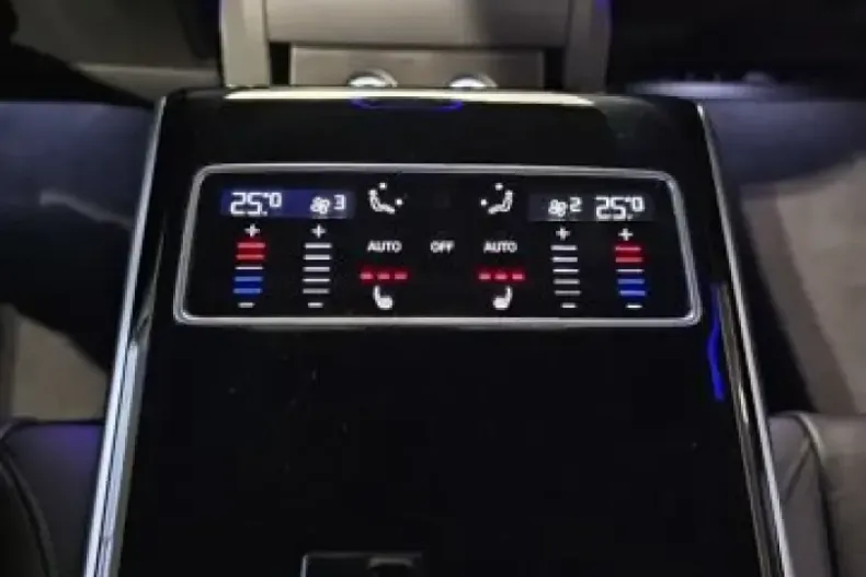 Audi A8 din 2023 cu 27.610 km - oferta AUD125877 - foto 18