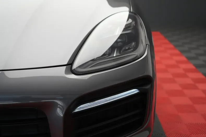 Porsche Cayenne din 2022 cu 52.690 km - oferta POR125879 - foto 8