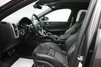 Porsche Cayenne din 2022 cu 52.690 km - oferta POR125879 - foto 13