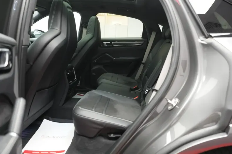 Porsche Cayenne din 2022 cu 52.690 km - oferta POR125879 - foto 26