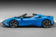 Ferrari SF90 din 2023 cu 3.900 km - oferta FER125884 - foto 2