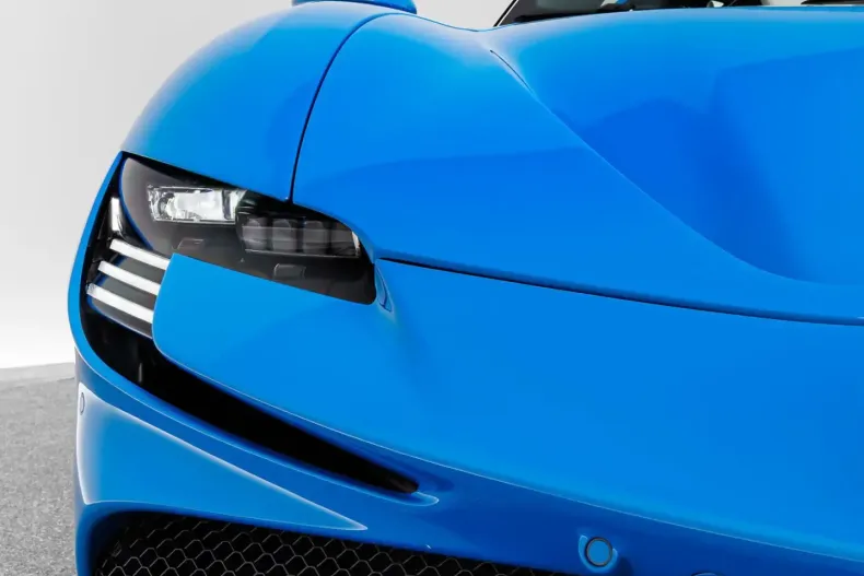 Ferrari SF90 din 2023 cu 3.900 km - oferta FER125884 - foto 26