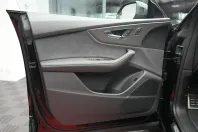 Audi Q8 din 2024 cu 5.500 km - oferta AUD125887 - foto 5