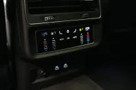 Audi Q8 din 2024 cu 5.500 km - oferta AUD125887 - foto 29